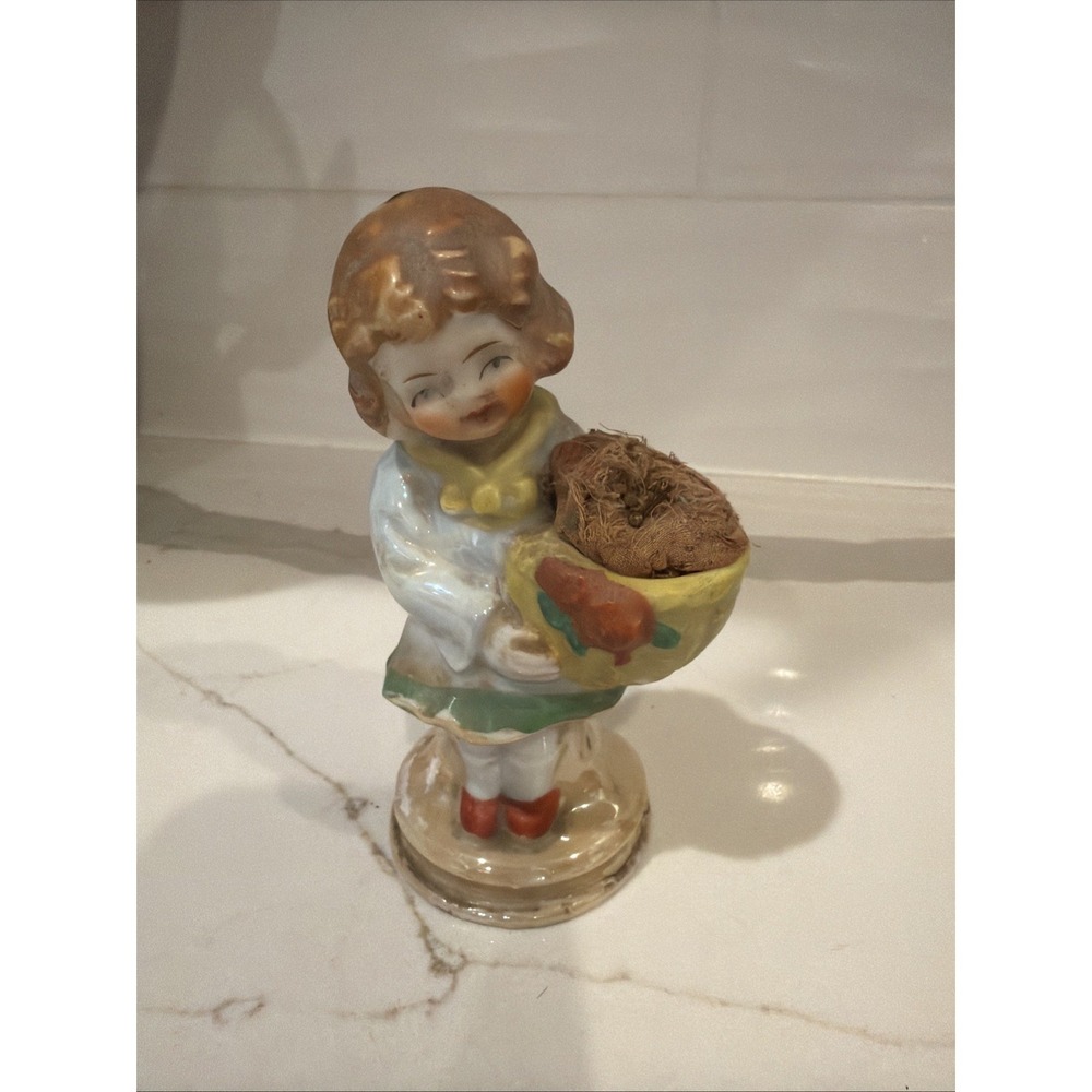 Vintage Made In Occupied Japan Girl With Flowers Figurine 3.5"